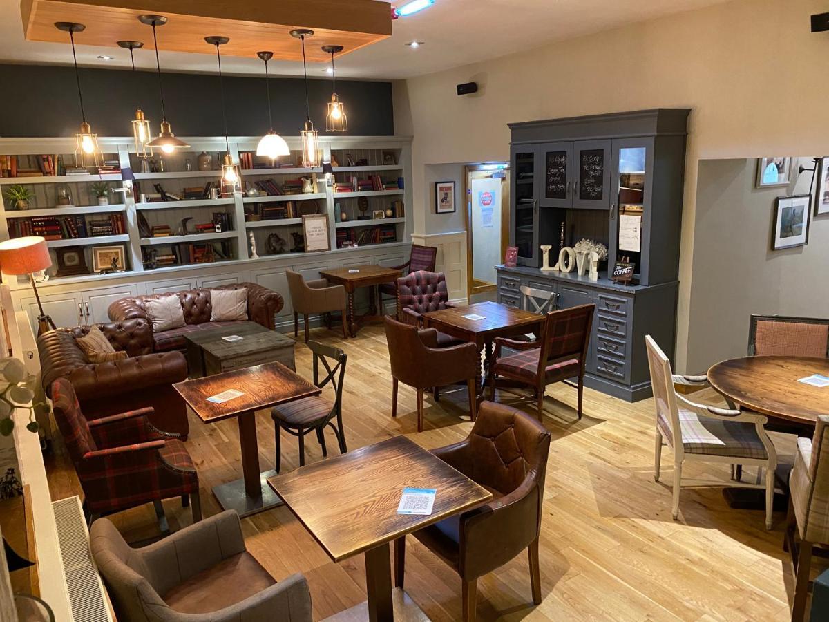 The Plough Hotel Алнуик Екстериор снимка